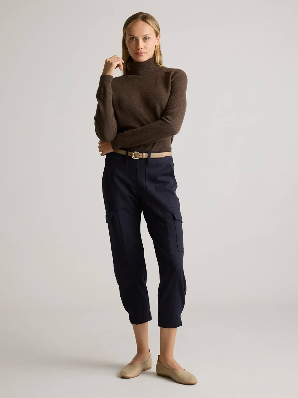Quince | Ultra-Stretch Ponte Tapered Cargo Pants in Navy ~ Large